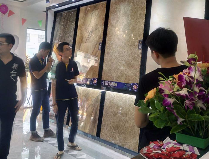 PP视讯 瓷砖代理  陶瓷一线品牌 普宁 开业