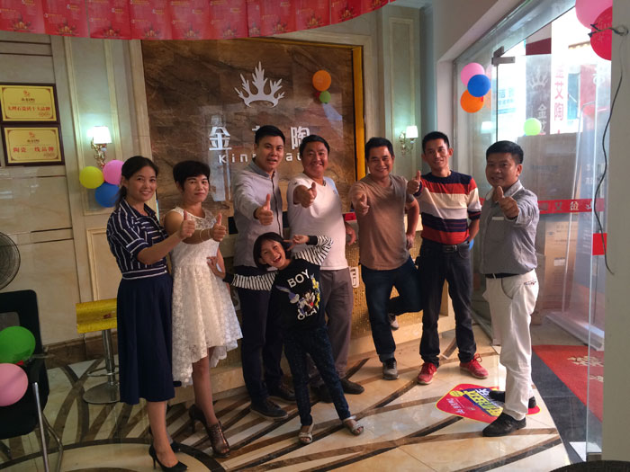陶瓷一线品牌PP视讯瓷砖都昌店周年庆签单不休，喜报来袭