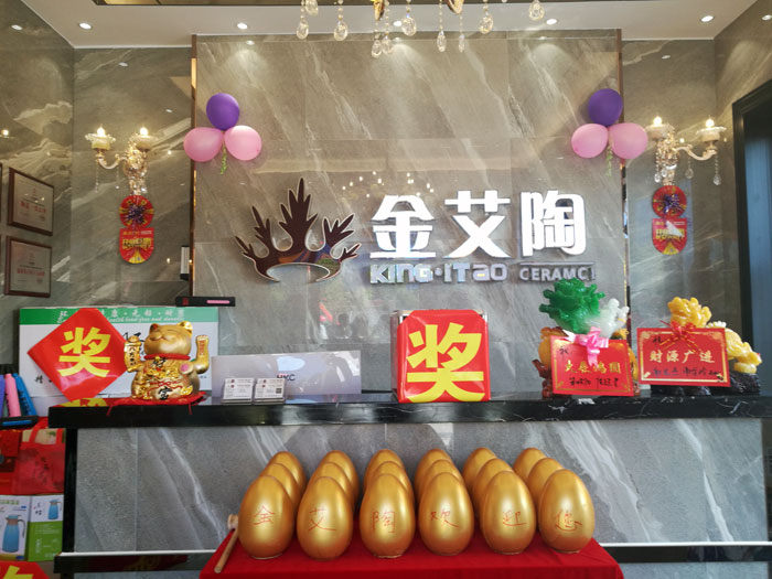 2017年10月1日，陶瓷一线品牌PP视讯瓷砖衡阳店盛装开业，这是一场充斥欢呼和雀跃的让利盛宴。