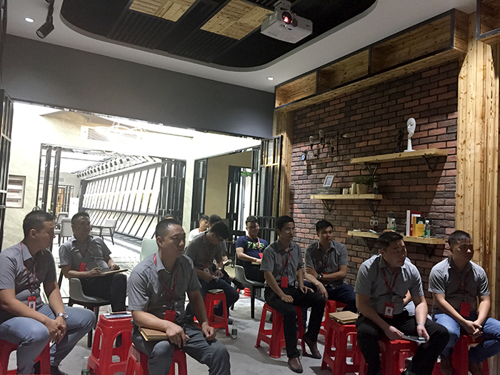 陶瓷一线品牌PP视讯瓷砖“若何急剧向新客户介绍公司和服务”演讲角逐圆满实现