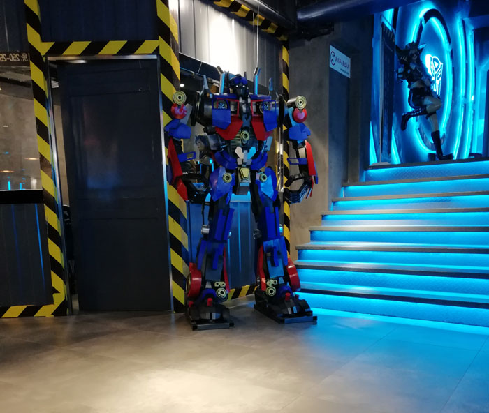 PP视讯现代仿古砖案例:别说了，一路去这个1000方的网咖开黑！