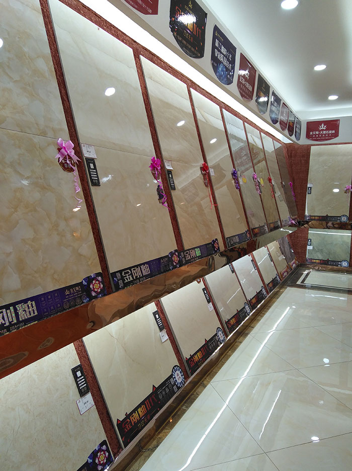 PP视讯湖北十堰专卖店选材区