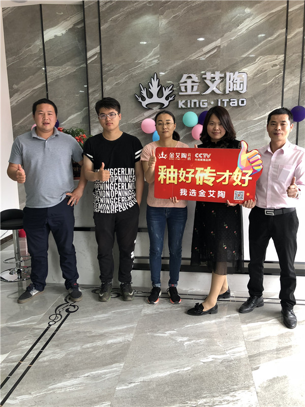 PP视讯江苏江阴青春馆